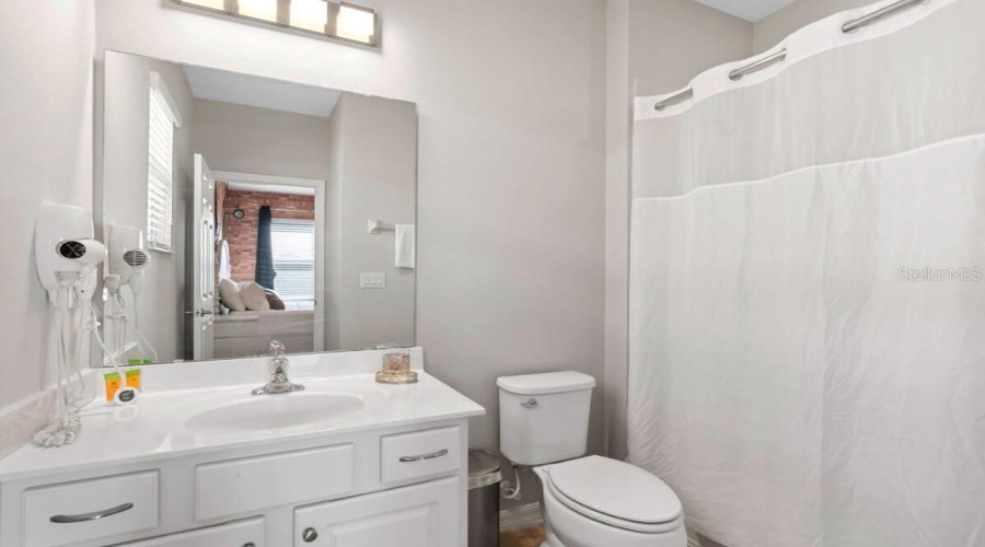 KISSIMMEE, Florida 34746, 8 Bedrooms Bedrooms, ,7 BathroomsBathrooms,Residential,For Sale,SHIVA,0,MFRO6407672