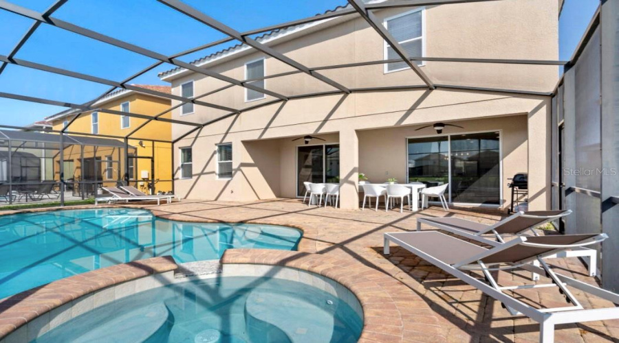 KISSIMMEE, Florida 34746, 8 Bedrooms Bedrooms, ,7 BathroomsBathrooms,Residential,For Sale,SHIVA,0,MFRO6407672