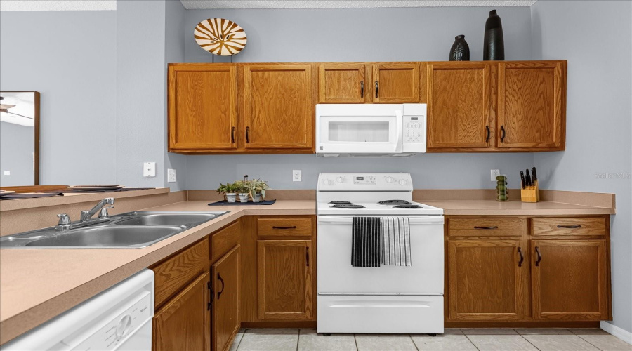 KISSIMMEE, Florida 34746, 3 Bedrooms Bedrooms, ,2 BathroomsBathrooms,Residential,For Sale,POMPANO BEACH,0,MFRO6358440