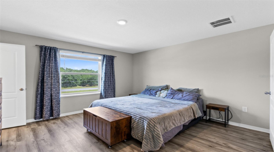 KISSIMMEE, Florida 34746, 3 Bedrooms Bedrooms, ,2 BathroomsBathrooms,Residential,For Sale,CORAL CASTLE,0,MFRO6396952