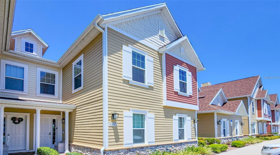 KISSIMMEE, Florida 34747, 4 Bedrooms Bedrooms, ,4 BathroomsBathrooms,Residential,For Sale,SUNNY DREAMS,0,MFRO6410894