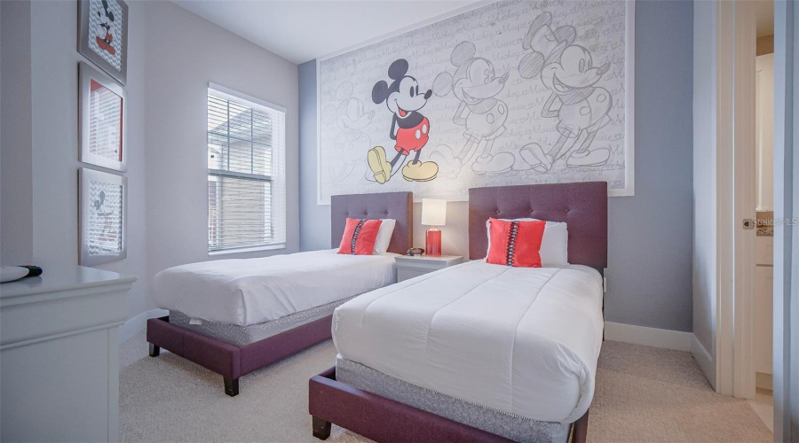 KISSIMMEE, Florida 34747, 4 Bedrooms Bedrooms, ,4 BathroomsBathrooms,Residential,For Sale,SUNNY DREAMS,0,MFRO6410894