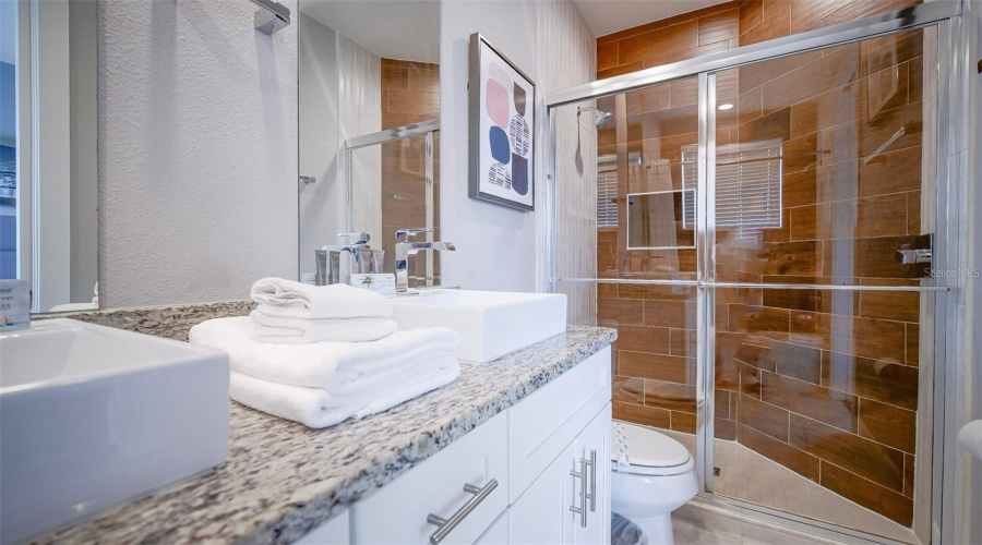 KISSIMMEE, Florida 34747, 4 Bedrooms Bedrooms, ,4 BathroomsBathrooms,Residential,For Sale,SUNNY DREAMS,0,MFRO6410894