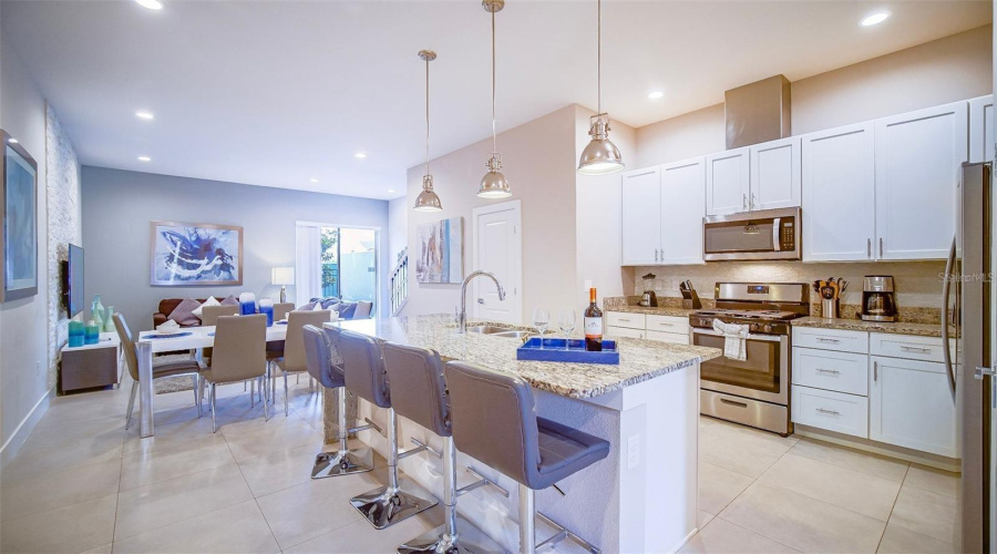 KISSIMMEE, Florida 34747, 4 Bedrooms Bedrooms, ,4 BathroomsBathrooms,Residential,For Sale,SUNNY DREAMS,0,MFRO6410894