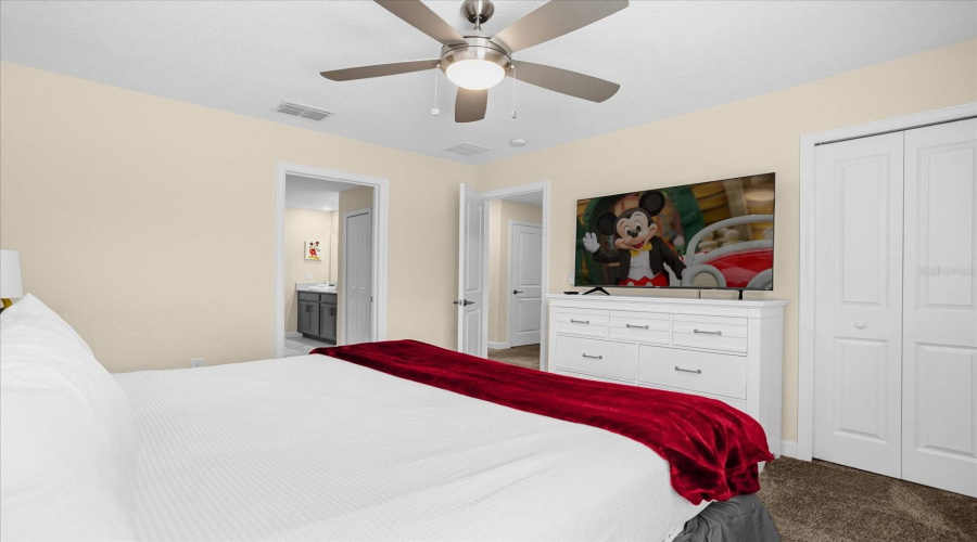 KISSIMMEE, Florida 34746, 8 Bedrooms Bedrooms, ,5 BathroomsBathrooms,Residential,For Sale,STOREY COVE,0,MFRO6410929