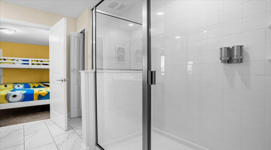 KISSIMMEE, Florida 34746, 8 Bedrooms Bedrooms, ,5 BathroomsBathrooms,Residential,For Sale,STOREY COVE,0,MFRO6410929
