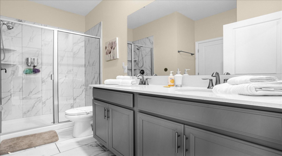 KISSIMMEE, Florida 34746, 8 Bedrooms Bedrooms, ,5 BathroomsBathrooms,Residential,For Sale,STOREY COVE,0,MFRO6410929