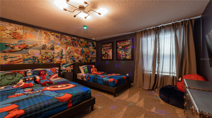 DAVENPORT, Florida 33896, 7 Bedrooms Bedrooms, ,5 BathroomsBathrooms,Residential,For Sale,DROP SHOT,0,MFRO6408621