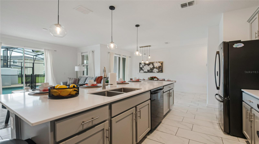 KISSIMMEE, Florida 34746, 4 Bedrooms Bedrooms, ,3 BathroomsBathrooms,Residential,For Sale,PENELOPE,0,MFRS5150008