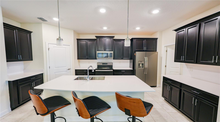 KISSIMMEE, Florida 34746, 4 Bedrooms Bedrooms, ,3 BathroomsBathrooms,Residential,For Sale,VERDE VALLEY,0,MFRO6410175