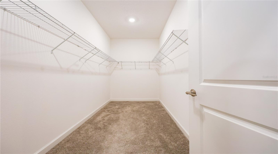 KISSIMMEE, Florida 34746, 4 Bedrooms Bedrooms, ,3 BathroomsBathrooms,Residential,For Sale,VERDE VALLEY,0,MFRO6410175