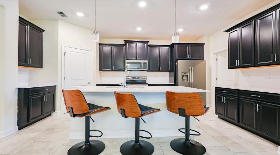 KISSIMMEE, Florida 34746, 4 Bedrooms Bedrooms, ,3 BathroomsBathrooms,Residential,For Sale,VERDE VALLEY,0,MFRO6410175