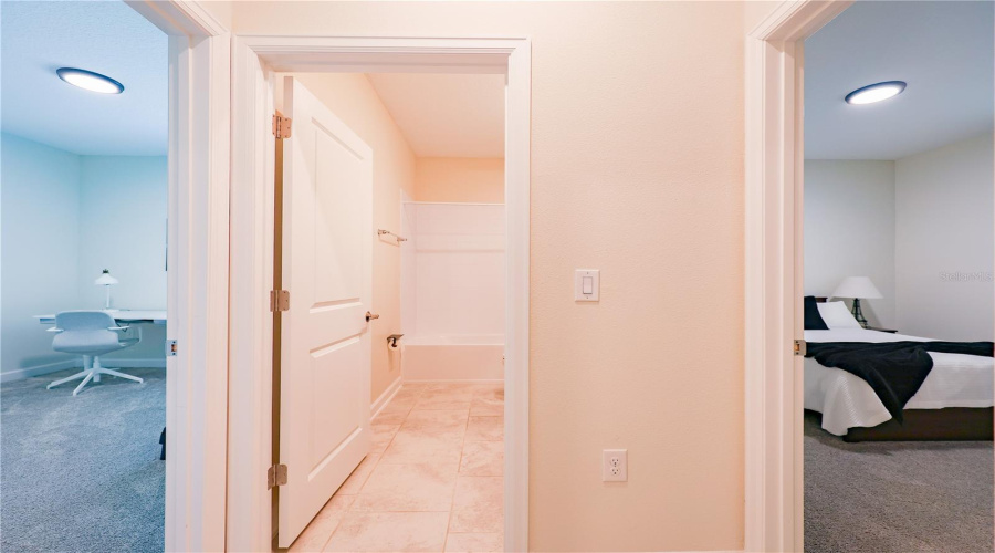 KISSIMMEE, Florida 34746, 4 Bedrooms Bedrooms, ,3 BathroomsBathrooms,Residential,For Sale,VERDE VALLEY,0,MFRO6410175