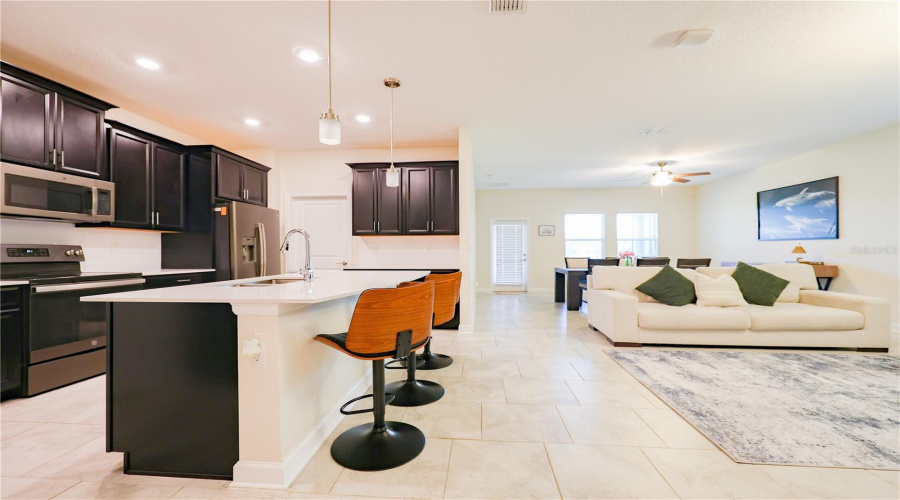KISSIMMEE, Florida 34746, 4 Bedrooms Bedrooms, ,3 BathroomsBathrooms,Residential,For Sale,VERDE VALLEY,0,MFRO6410175