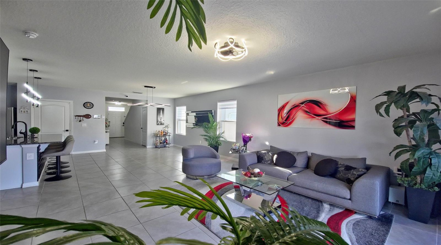 DAVENPORT, Florida 33837, 5 Bedrooms Bedrooms, ,3 BathroomsBathrooms,Residential,For Sale,CASCADES,0,MFRS5150489