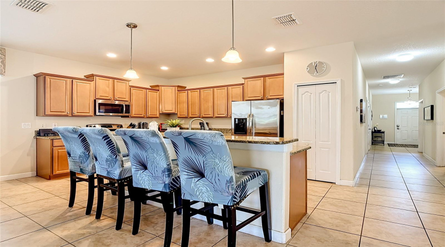 DAVENPORT, Florida 33896, 4 Bedrooms Bedrooms, ,3 BathroomsBathrooms,Residential,For Sale,MOON VALLEY,0,MFRO6411006