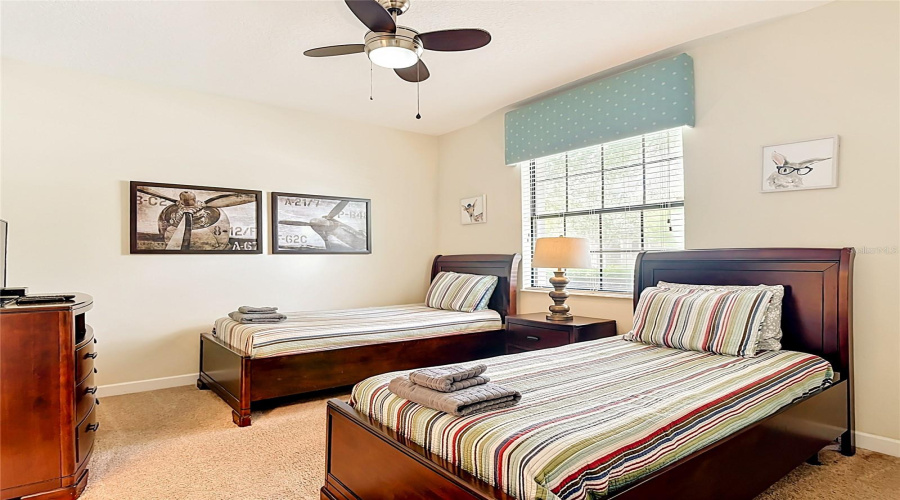 DAVENPORT, Florida 33896, 4 Bedrooms Bedrooms, ,3 BathroomsBathrooms,Residential,For Sale,MOON VALLEY,0,MFRO6411006