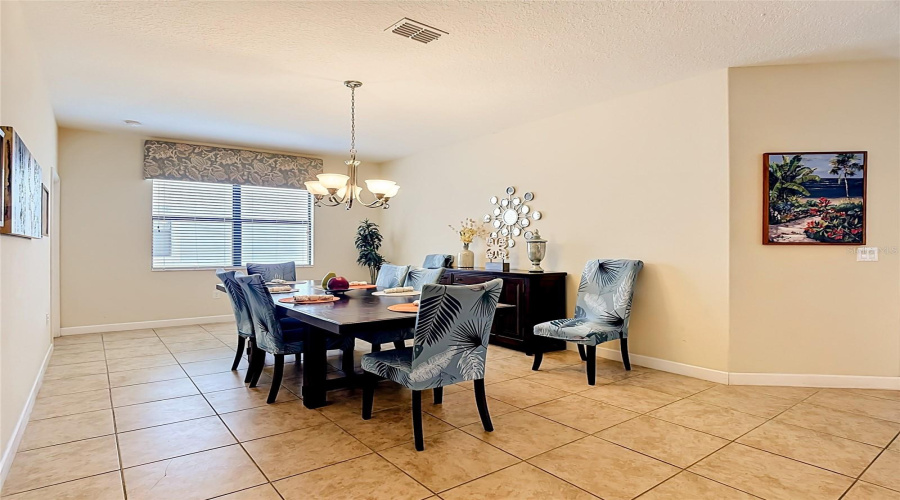 DAVENPORT, Florida 33896, 4 Bedrooms Bedrooms, ,3 BathroomsBathrooms,Residential,For Sale,MOON VALLEY,0,MFRO6411006