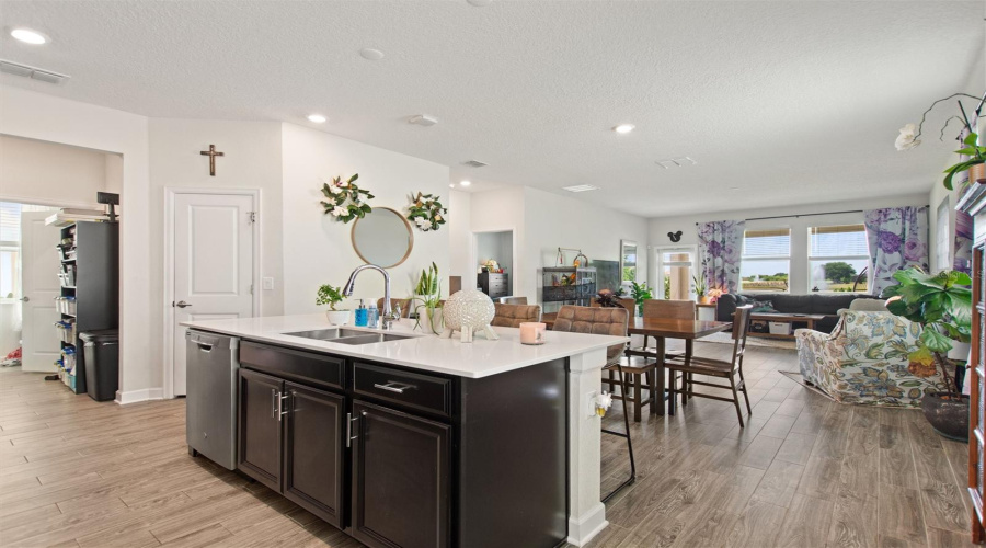 DAVENPORT, Florida 33896, 3 Bedrooms Bedrooms, ,2 BathroomsBathrooms,Residential,For Sale,PACIFIC DUNES DR,0,MFRS5150648