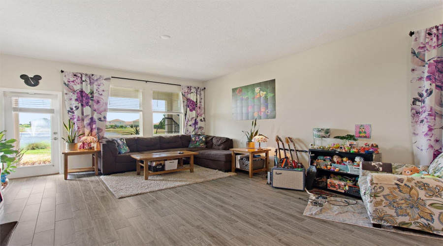 DAVENPORT, Florida 33896, 3 Bedrooms Bedrooms, ,2 BathroomsBathrooms,Residential,For Sale,PACIFIC DUNES DR,0,MFRS5150648