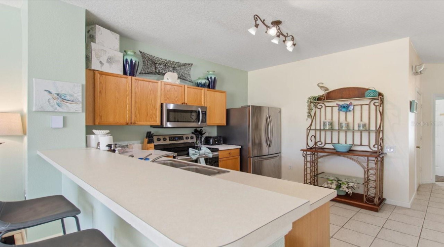 Pictures taken before remodeling. Reference 3d tour for updates.