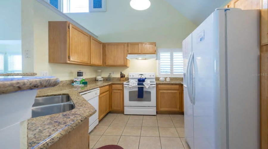 KISSIMMEE, Florida 34746, 3 Bedrooms Bedrooms, ,2 BathroomsBathrooms,Residential,For Sale,BONFIRE BEACH,0,MFRS5150377