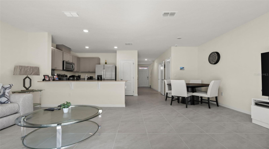 DAVENPORT, Florida 33837, 3 Bedrooms Bedrooms, ,2 BathroomsBathrooms,Residential,For Sale,PUFFIN,0,MFRS5150667
