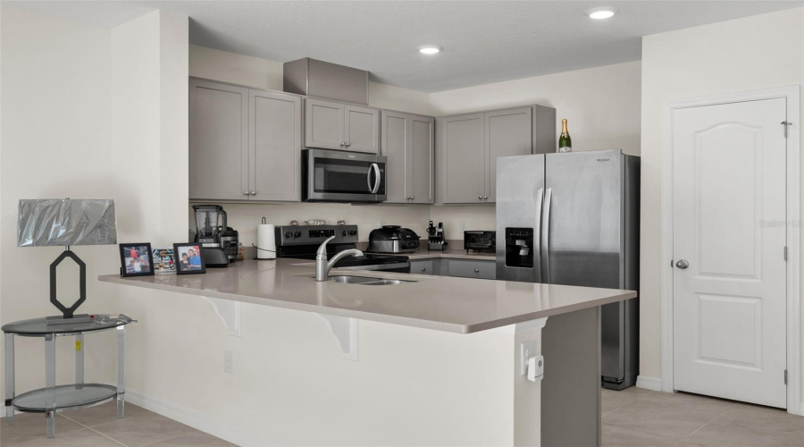 DAVENPORT, Florida 33837, 3 Bedrooms Bedrooms, ,2 BathroomsBathrooms,Residential,For Sale,PUFFIN,0,MFRS5150667