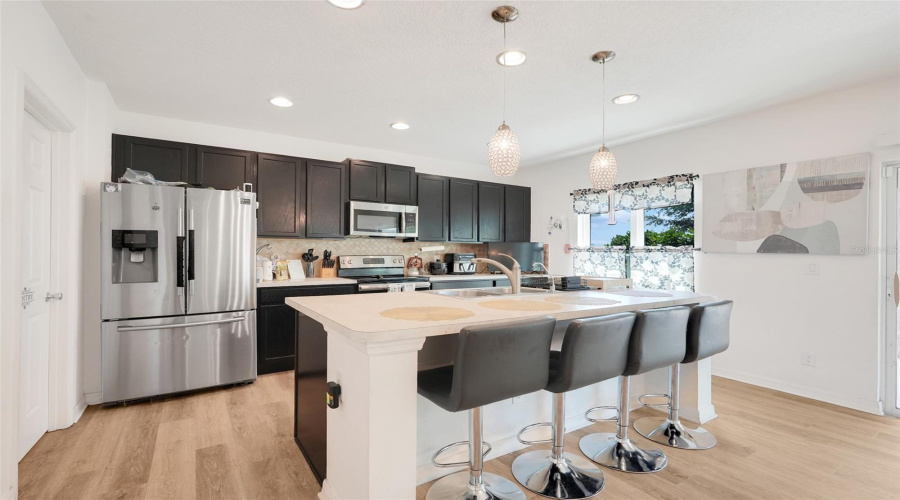 DAVENPORT, Florida 33837, 4 Bedrooms Bedrooms, ,2 BathroomsBathrooms,Residential,For Sale,SAMUEL,0,MFRO6406916