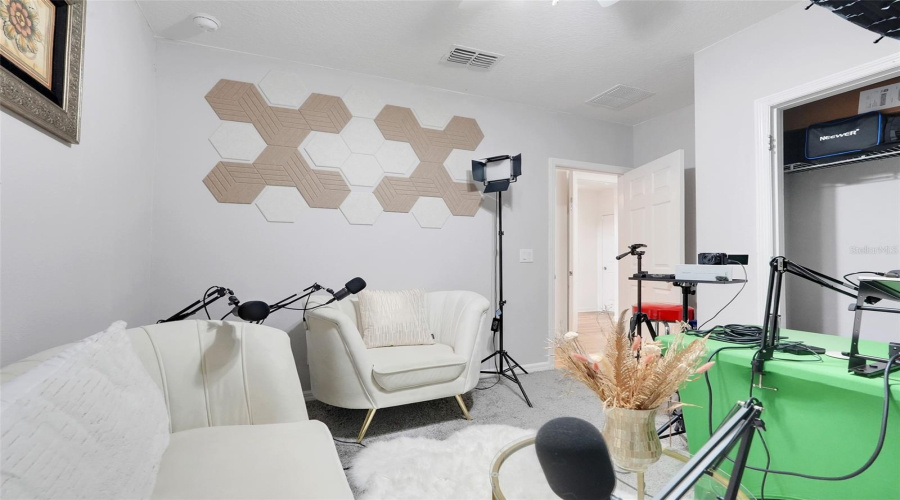 DAVENPORT, Florida 33837, 4 Bedrooms Bedrooms, ,2 BathroomsBathrooms,Residential,For Sale,SAMUEL,0,MFRO6406916
