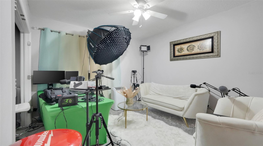 DAVENPORT, Florida 33837, 4 Bedrooms Bedrooms, ,2 BathroomsBathrooms,Residential,For Sale,SAMUEL,0,MFRO6406916