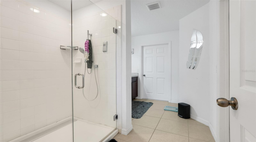 DAVENPORT, Florida 33837, 4 Bedrooms Bedrooms, ,2 BathroomsBathrooms,Residential,For Sale,SAMUEL,0,MFRO6406916