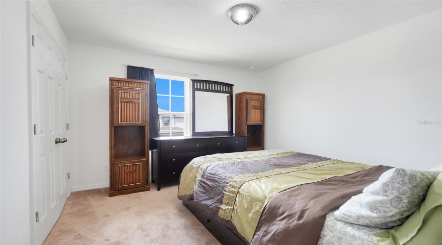 DAVENPORT, Florida 33837, 4 Bedrooms Bedrooms, ,2 BathroomsBathrooms,Residential,For Sale,SAMUEL,0,MFRO6406916