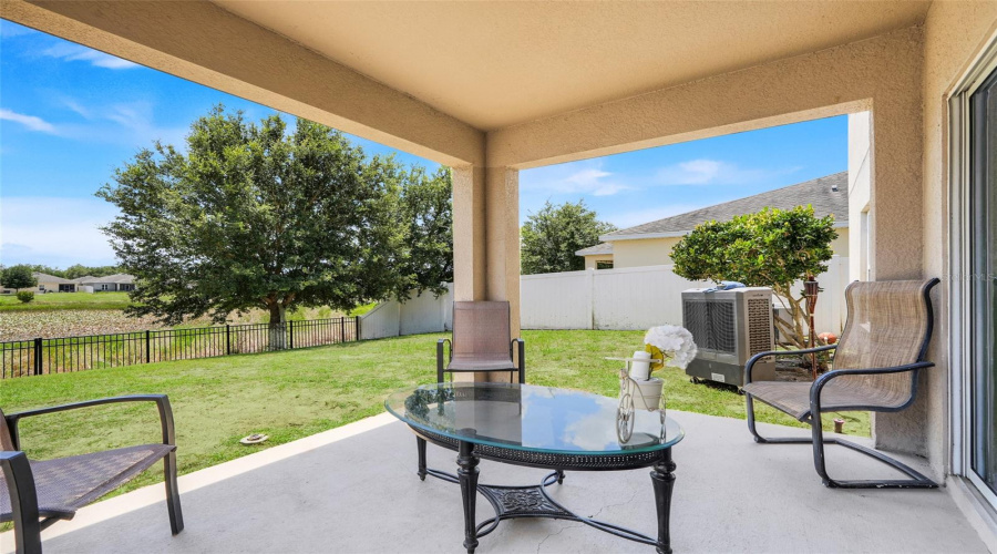 DAVENPORT, Florida 33837, 4 Bedrooms Bedrooms, ,2 BathroomsBathrooms,Residential,For Sale,SAMUEL,0,MFRO6406916