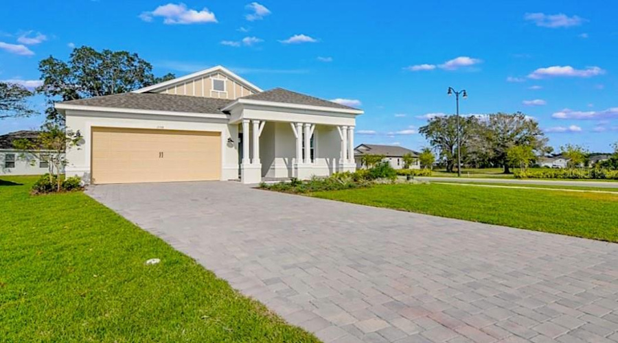 KISSIMMEE, Florida 34747, 3 Bedrooms Bedrooms, ,2 BathroomsBathrooms,Residential,For Sale,WHITEWOOD,0,MFRO6411171
