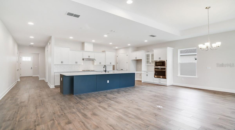 KISSIMMEE, Florida 34747, 3 Bedrooms Bedrooms, ,2 BathroomsBathrooms,Residential,For Sale,WHITEWOOD,0,MFRO6411171