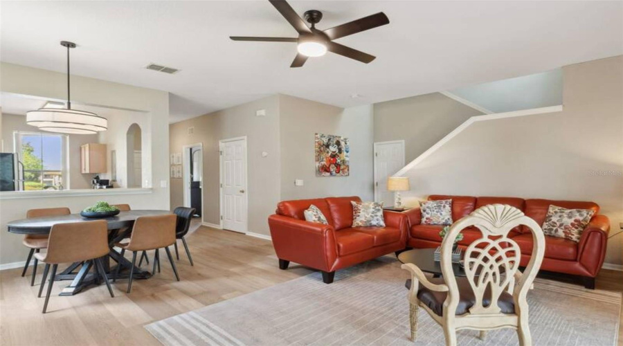 DAVENPORT, Florida 33897, 4 Bedrooms Bedrooms, ,3 BathroomsBathrooms,Residential,For Sale,CALABRIA,0,MFRO6410322