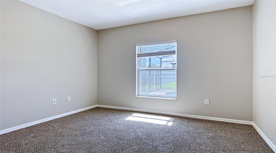 KISSIMMEE, Florida 34746, 4 Bedrooms Bedrooms, ,3 BathroomsBathrooms,Residential,For Sale,LIBERTY HALL,0,MFRC7526612