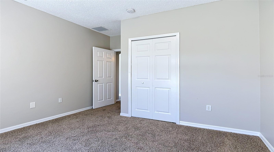 KISSIMMEE, Florida 34746, 4 Bedrooms Bedrooms, ,3 BathroomsBathrooms,Residential,For Sale,LIBERTY HALL,0,MFRC7526612