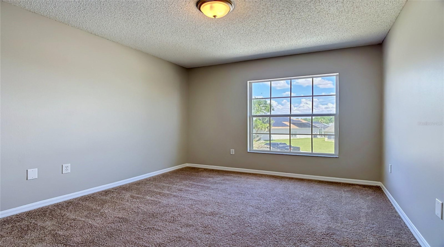 KISSIMMEE, Florida 34746, 4 Bedrooms Bedrooms, ,3 BathroomsBathrooms,Residential,For Sale,LIBERTY HALL,0,MFRC7526612