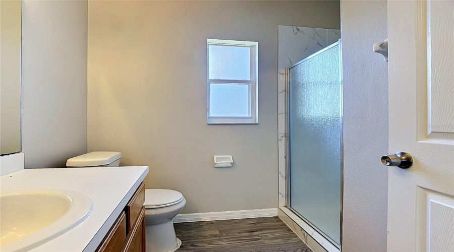 KISSIMMEE, Florida 34746, 4 Bedrooms Bedrooms, ,3 BathroomsBathrooms,Residential,For Sale,LIBERTY HALL,0,MFRC7526612