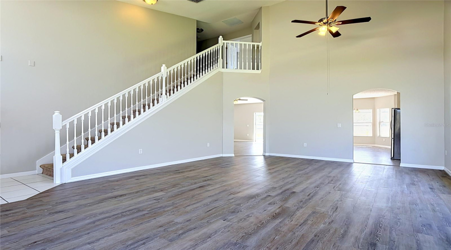 KISSIMMEE, Florida 34746, 4 Bedrooms Bedrooms, ,3 BathroomsBathrooms,Residential,For Sale,LIBERTY HALL,0,MFRC7526612