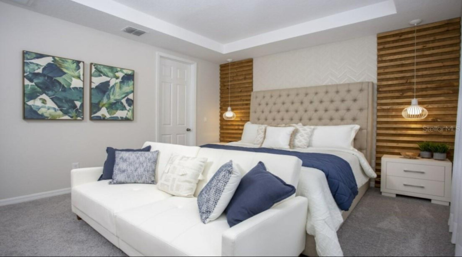 KISSIMMEE, Florida 34747, 5 Bedrooms Bedrooms, ,4 BathroomsBathrooms,Residential,For Sale,CAREY PALM,0,MFRO6411209