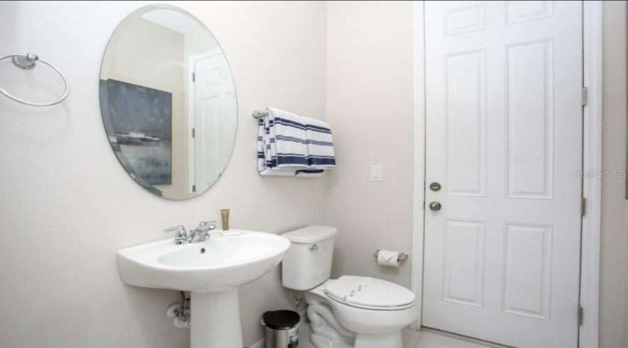 KISSIMMEE, Florida 34747, 5 Bedrooms Bedrooms, ,4 BathroomsBathrooms,Residential,For Sale,CAREY PALM,0,MFRO6411209