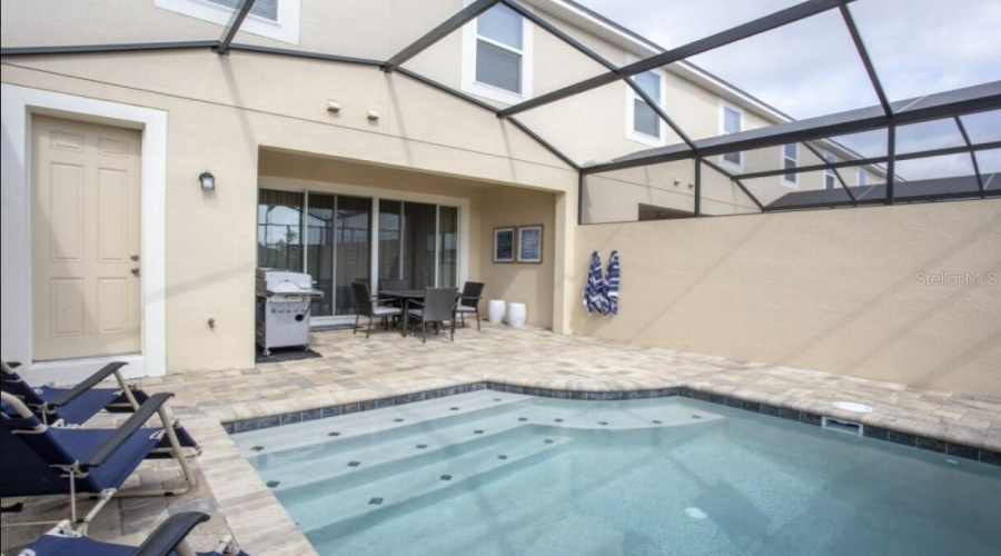 KISSIMMEE, Florida 34747, 5 Bedrooms Bedrooms, ,4 BathroomsBathrooms,Residential,For Sale,CAREY PALM,0,MFRO6411209