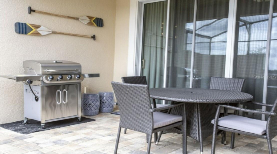 KISSIMMEE, Florida 34747, 5 Bedrooms Bedrooms, ,4 BathroomsBathrooms,Residential,For Sale,CAREY PALM,0,MFRO6411209