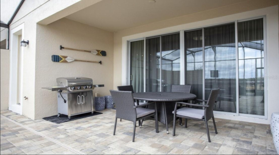 KISSIMMEE, Florida 34747, 5 Bedrooms Bedrooms, ,4 BathroomsBathrooms,Residential,For Sale,CAREY PALM,0,MFRO6411209