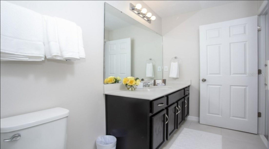 KISSIMMEE, Florida 34747, 5 Bedrooms Bedrooms, ,4 BathroomsBathrooms,Residential,For Sale,CAREY PALM,0,MFRO6411209