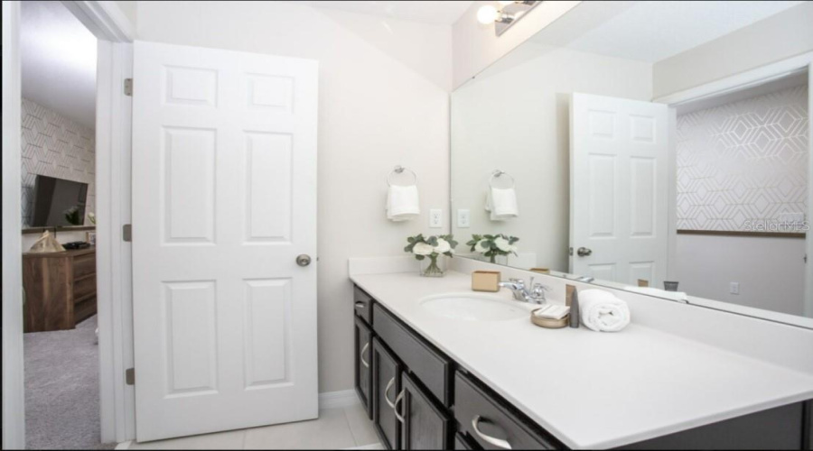 KISSIMMEE, Florida 34747, 5 Bedrooms Bedrooms, ,4 BathroomsBathrooms,Residential,For Sale,CAREY PALM,0,MFRO6411209