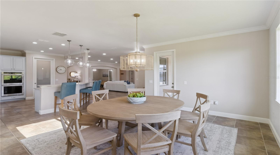 KISSIMMEE, Florida 34746, 4 Bedrooms Bedrooms, ,3 BathroomsBathrooms,Residential,For Sale,EAGLE TALON,0,MFRO6411064